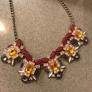 Statement necklace